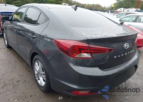 2020 Hyundai Elantra Value Edition z USA, uszkodzony, nr VIN 5NPD84LFXLH603613